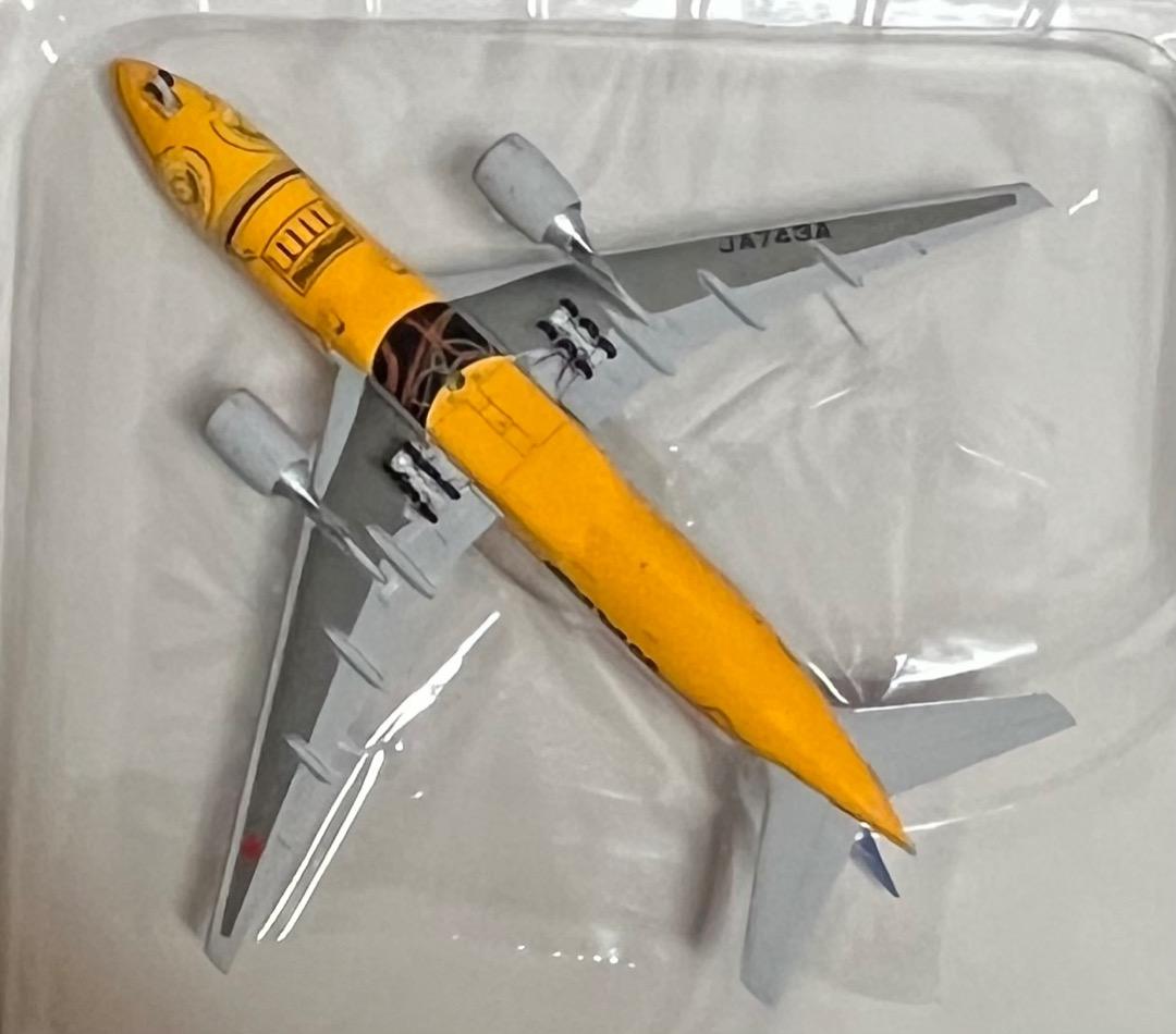 航空機・ヘリコプター ANA B777-200ER JA743A C-3PO