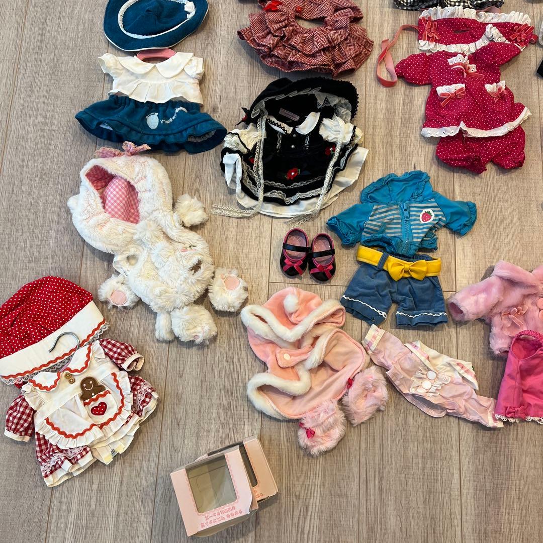 マザーガーデンドールハウスと衣装20着以上セット