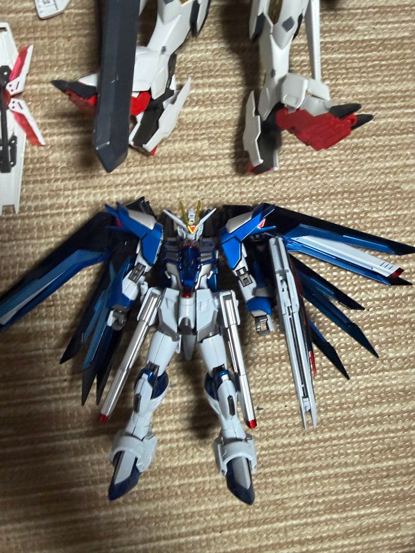 ガンプラ　ジャンク