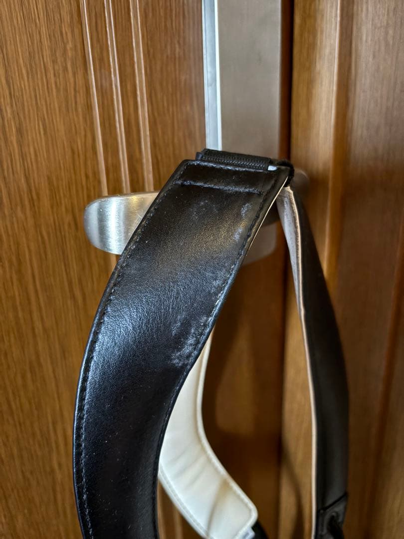 BREATHTAKING サックスストラップ 黒/白