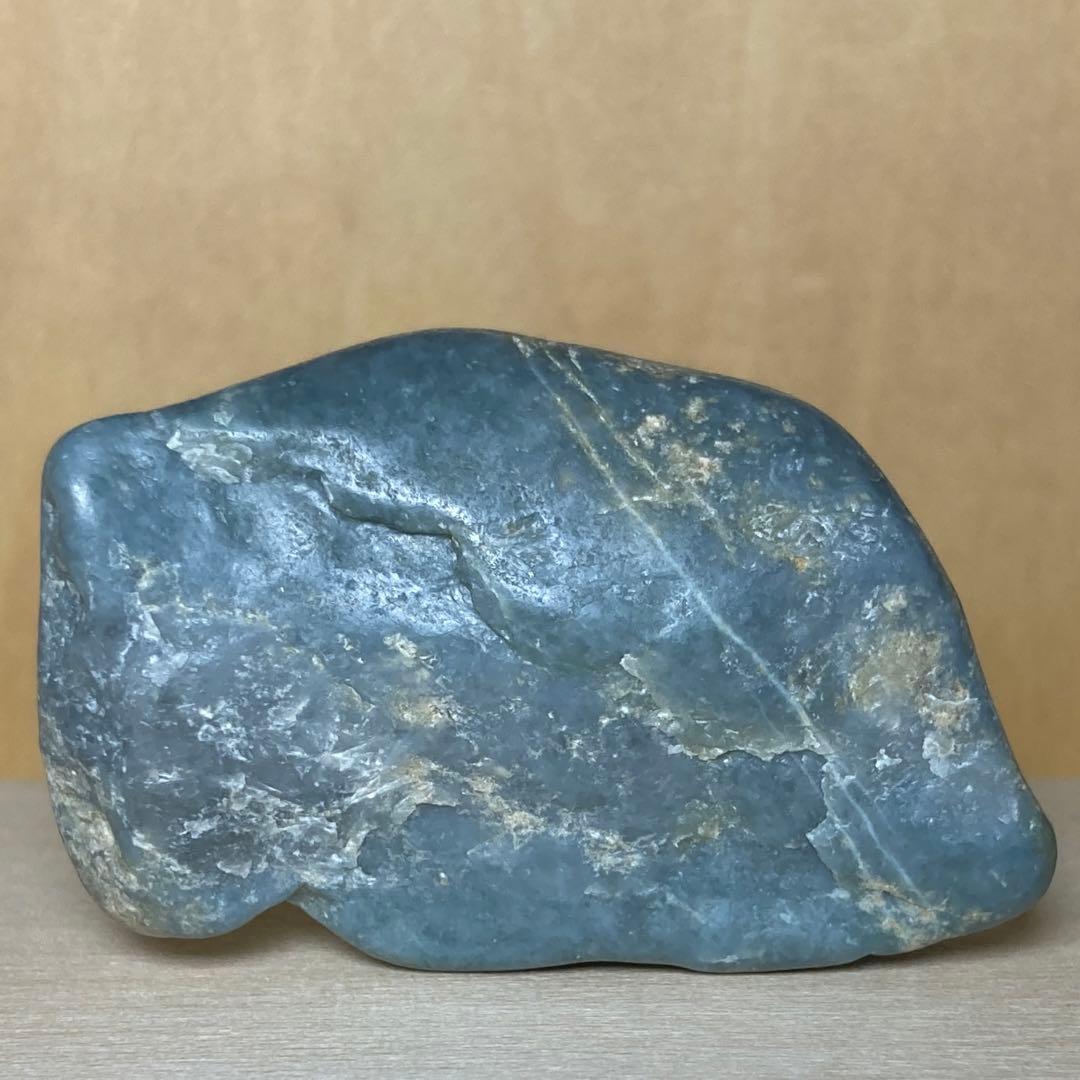 糸魚川翡翠　青翡翠　翡翠輝石　原石　61.9ｇ