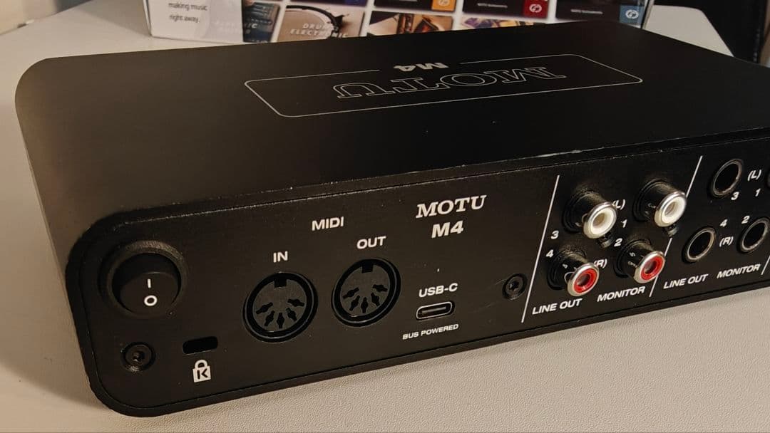 MOTU M4 オーディオインターフェイス【動作確認済み・元箱付属】