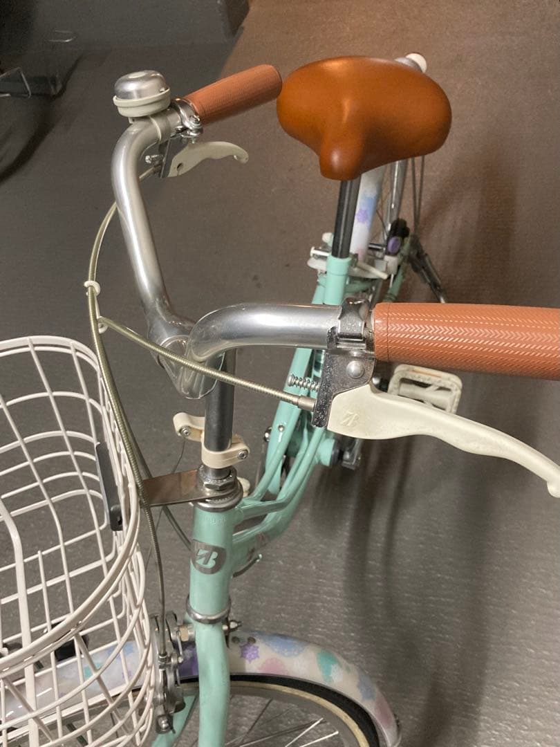 美品 ブリヂストン　24インチ　子供用自転車 ミントグリーン （東京23区）
