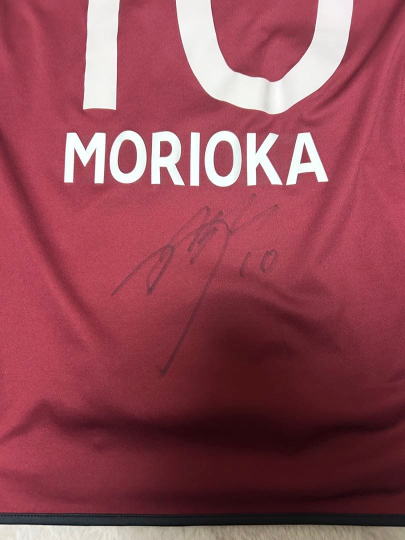 ヴィッセル神戸　森岡亮太　サイン付き　本人着用　済　ユニフォーム　10 XO