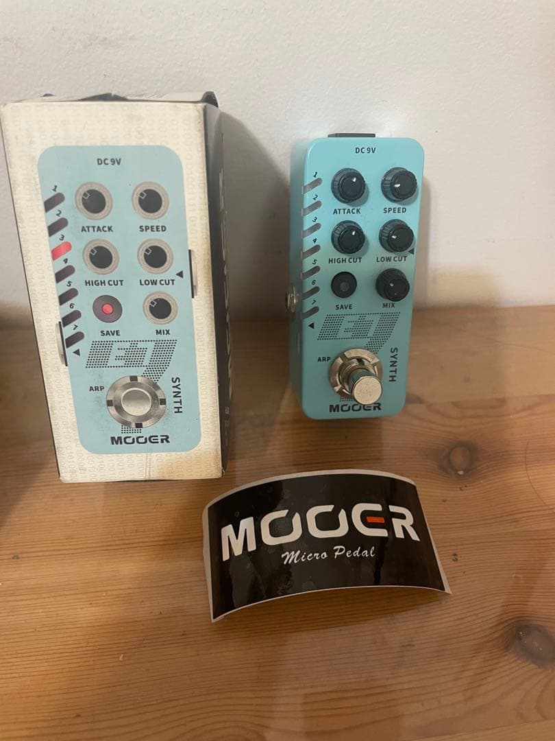 MOOER E7 シンセペダル