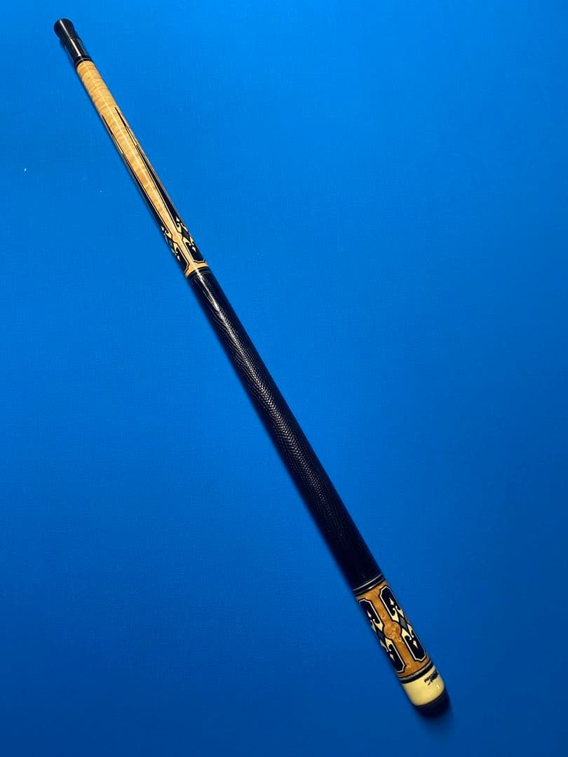 PREDATOR ビリヤードキュー、豪華デザインキュー　バットのみ。