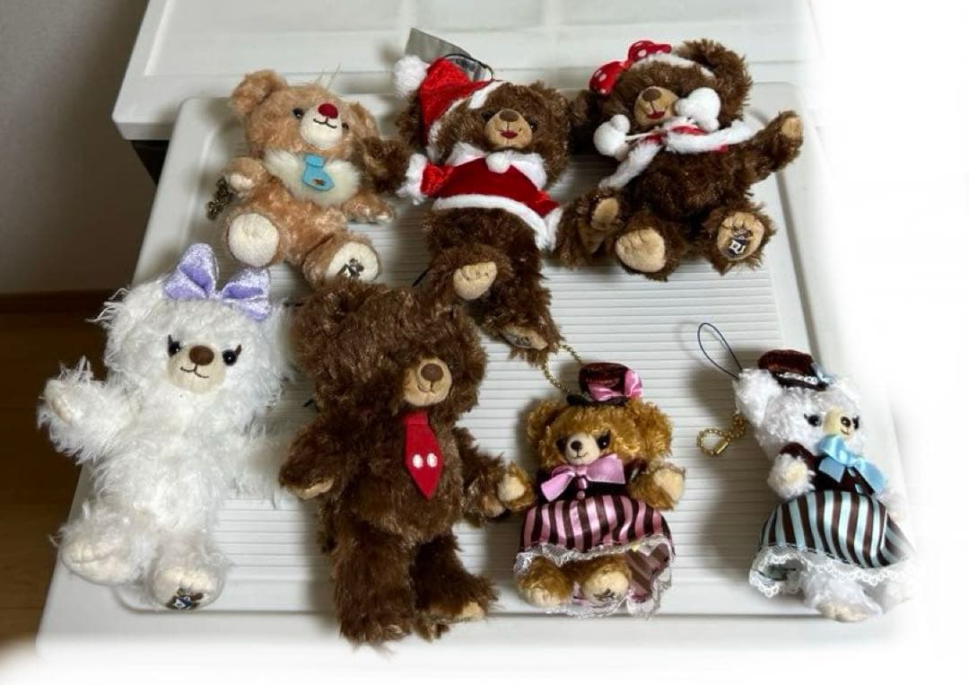 ユニベアシティーのぬいぐるみストラップ、クリスマス