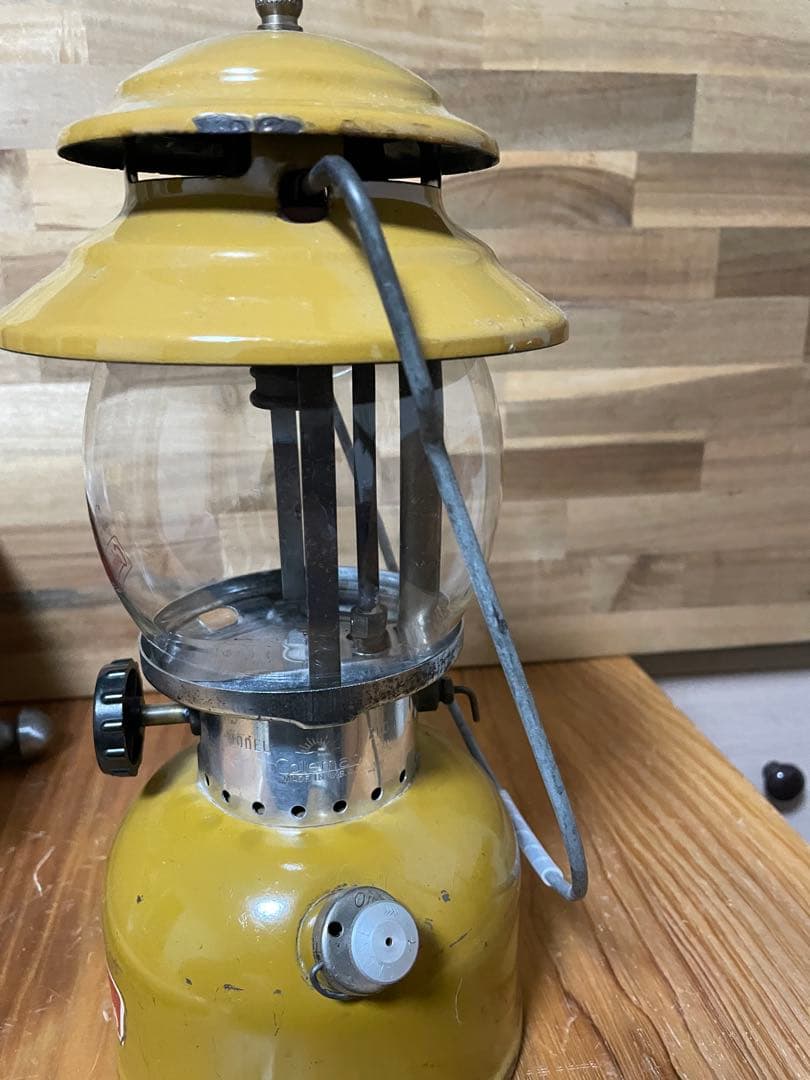 コールマンランタン200A 超希少ゴールドボンド