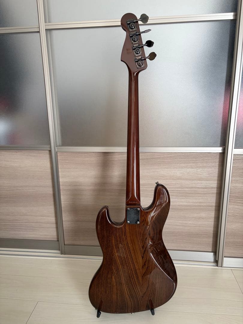 Fender ジャズベース JB62-WAL