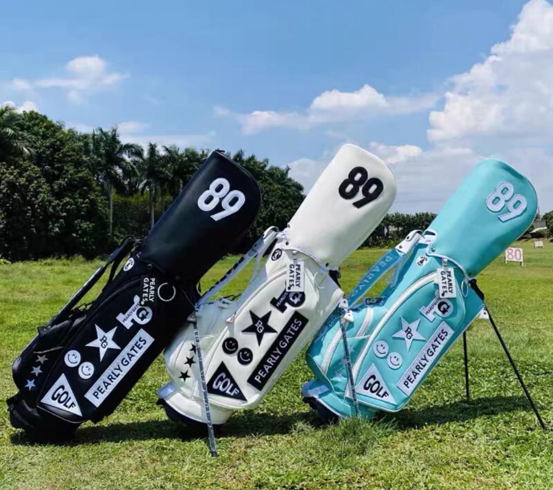 新品未使用PEARLY GATES ゴルフバッグ ホワイト 。