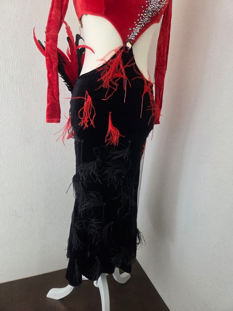 ラテンドレス 赤 黒 ツーウェイ 社交ダンス