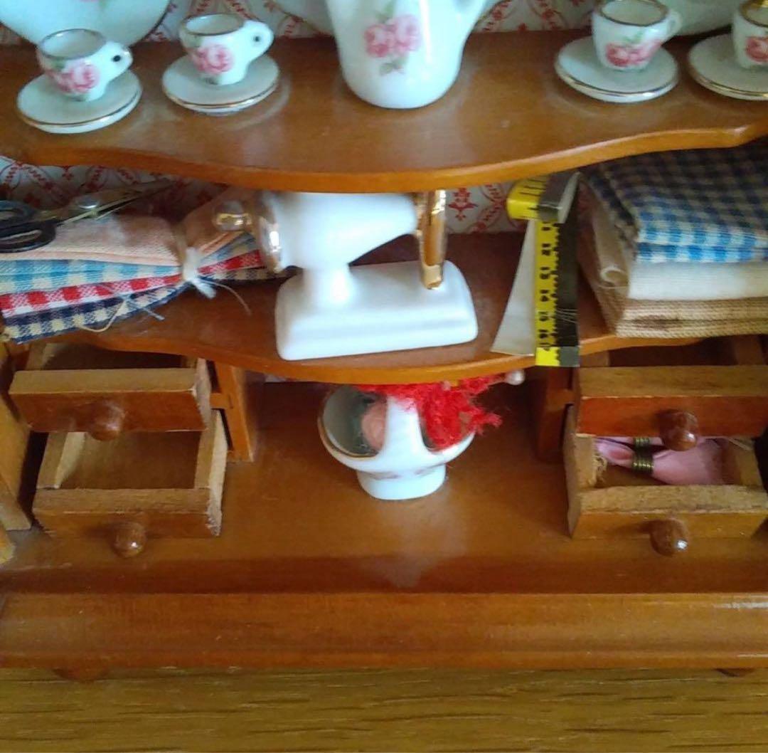 REUTTER PORZELLAN ロイターポーセリンミニチュア家具