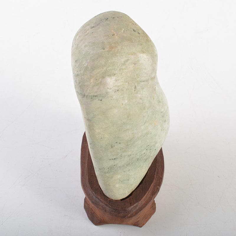 天然石　鑑賞石　翡翠石　緑石　原石　置物　重さ約745g　C　R7024