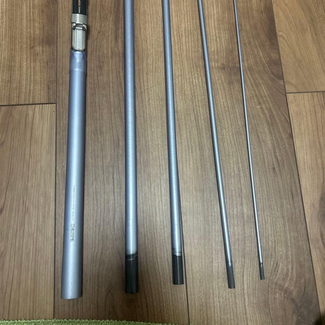 磯竿2点 ダイワHXエンブレム 1.5号　5.3 シマノBB-X 2号　5.3