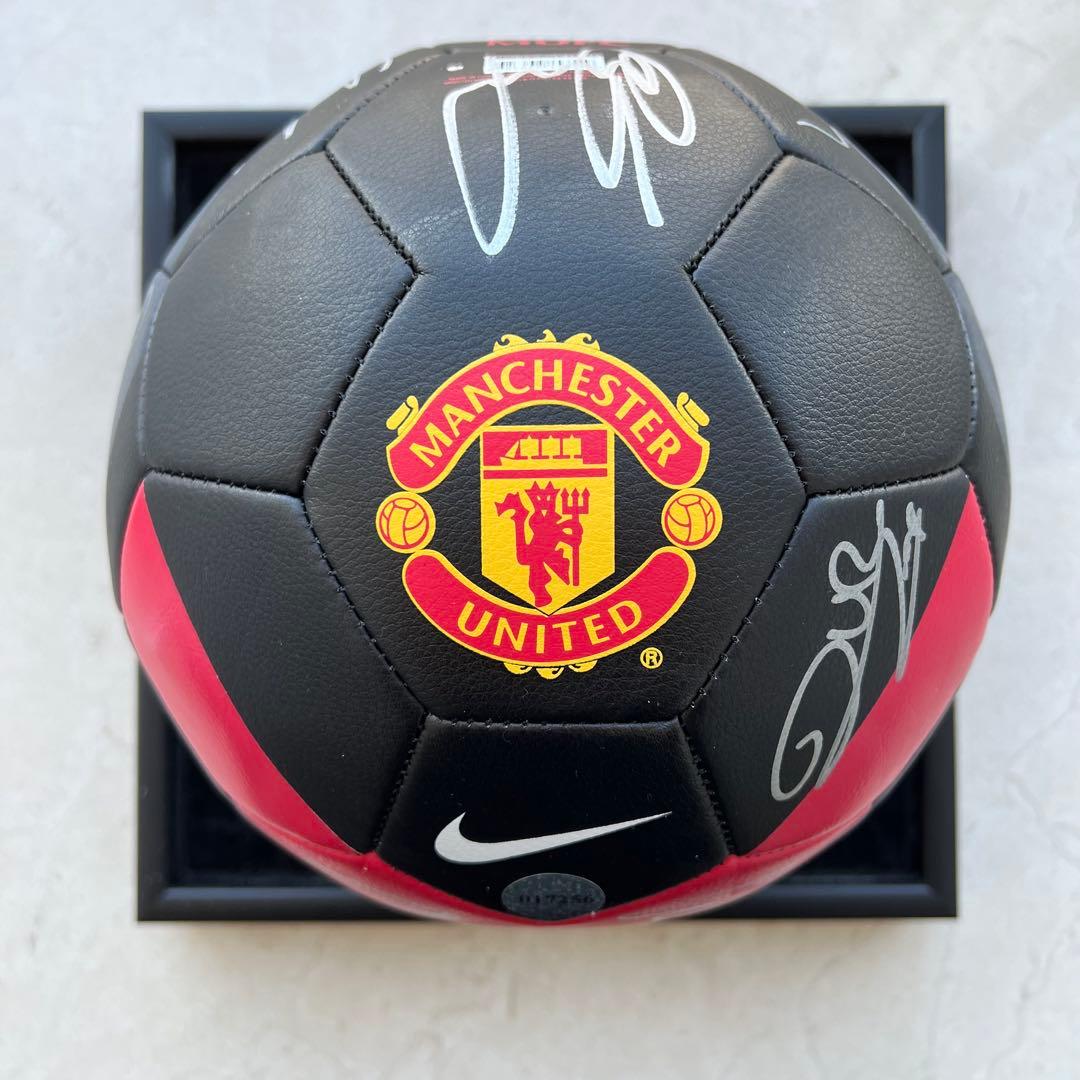 マンチェスターユナイテッド　2009/2010シーズン　直筆サインボール