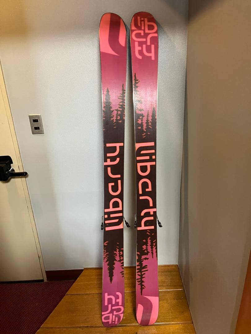 スキー板　liberty Genesis106 171cm
