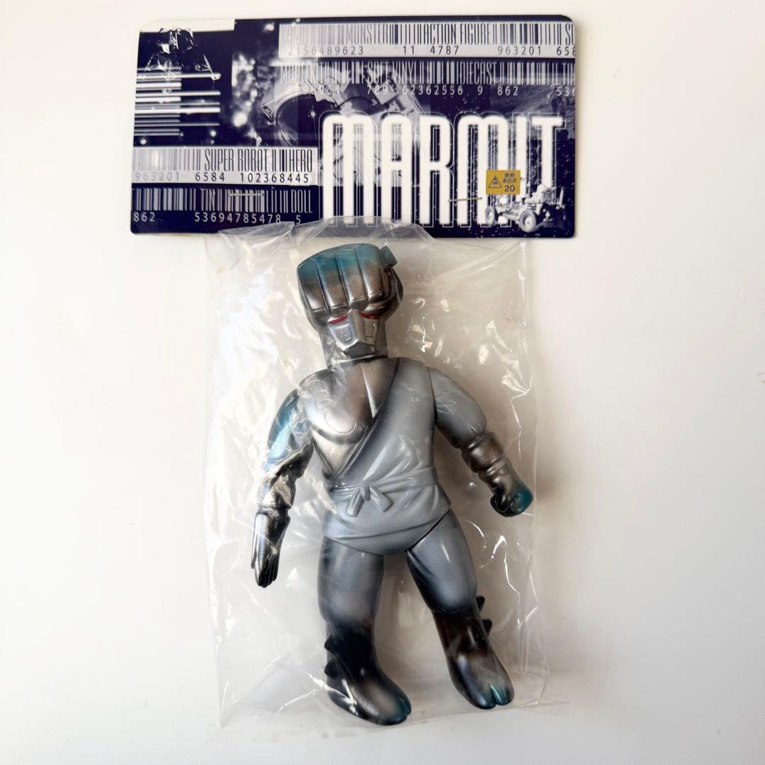 マーミット　カラテマン　ソフビ　フィギュア　ロボット刑事