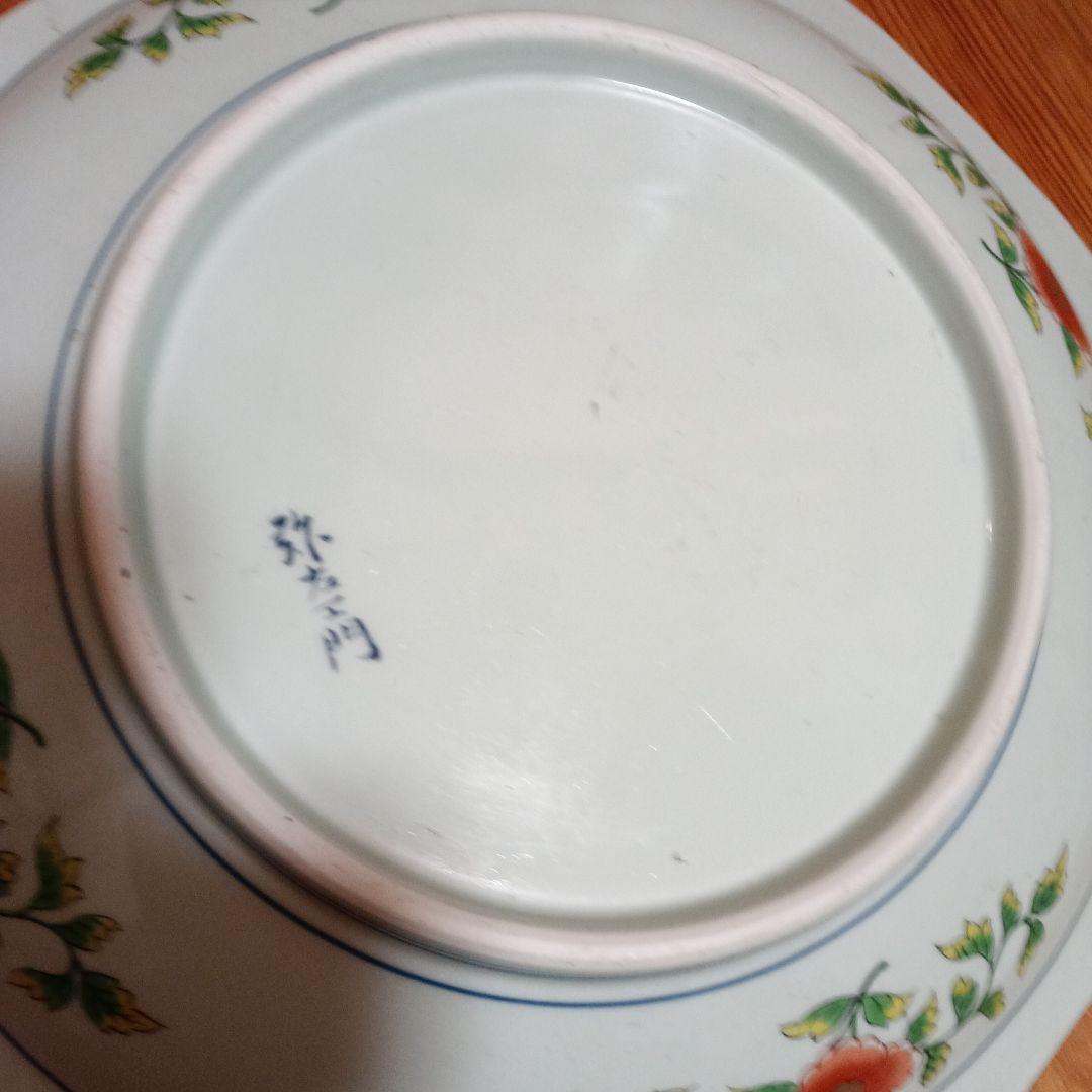 八角形の伝統的な絵柄陶器皿