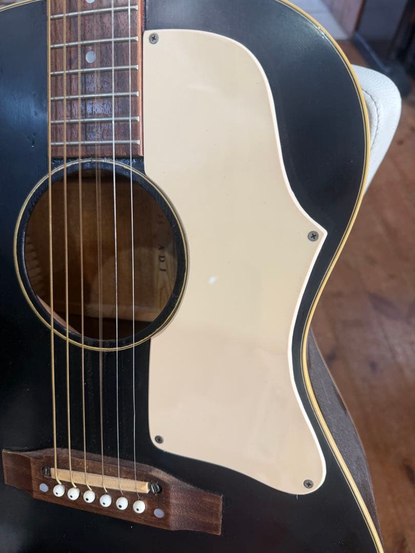 メーカー不明　gibson B-25タイプギター　エボニー