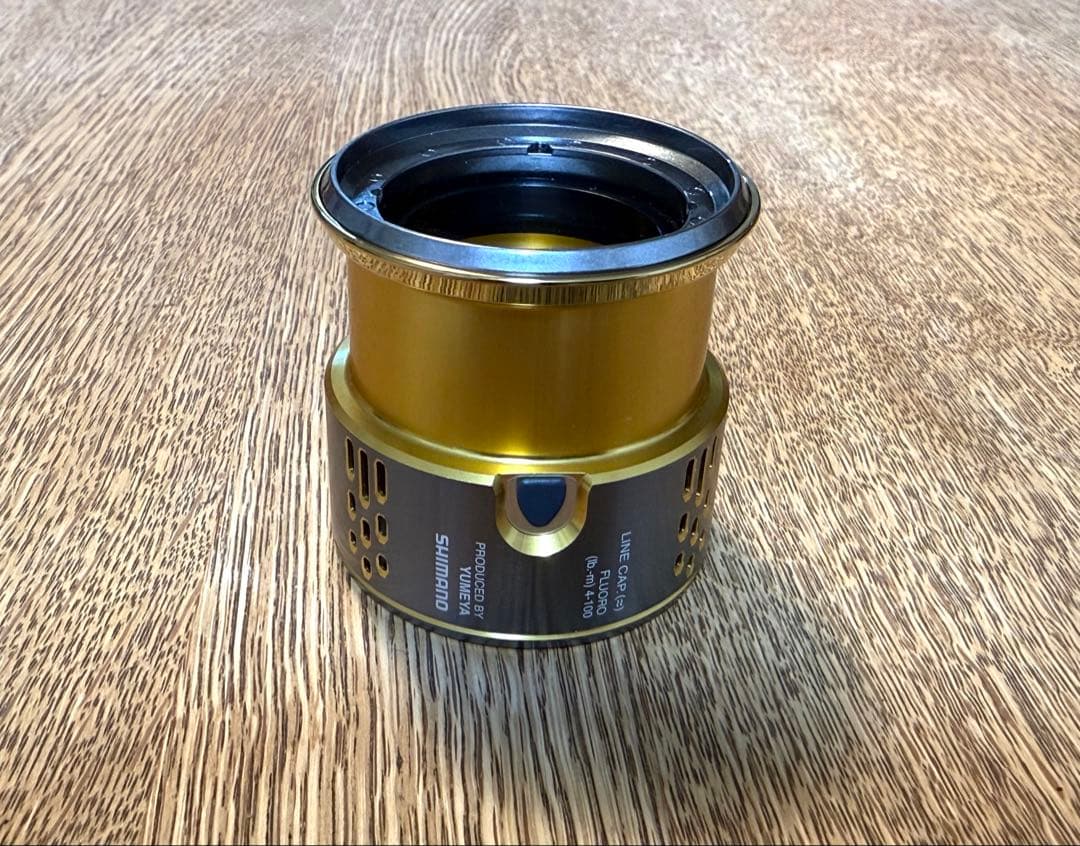 【美品】夢屋18ステラ2500F4スプ－ル