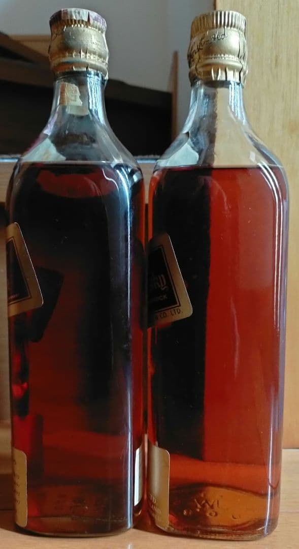 ジョニー・ウォーカー 1960年代 ブラック& レッドラベル 希少コルクキャップ