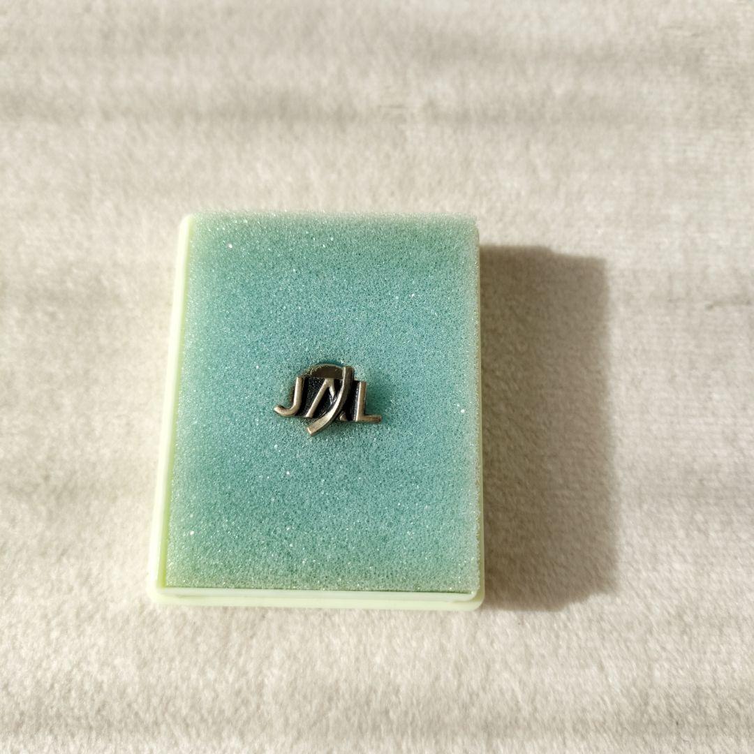 【非売品】JALピンバッチ　ボックス付き