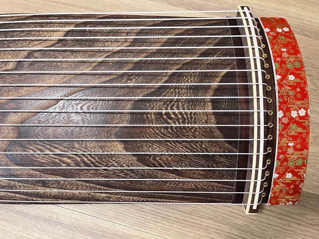 【送料込】17弦 琴（十七絃、箏）