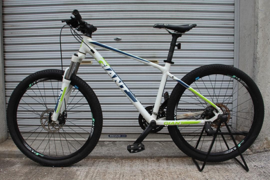 引き取り限定♪人気のGIANT♪ATX♪前後ディスクブレーキ装備で制動力良いです