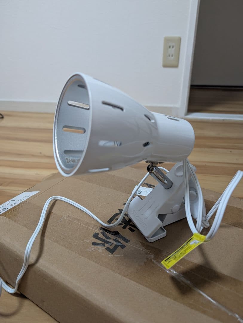 REPTI ZOO ストリップライト