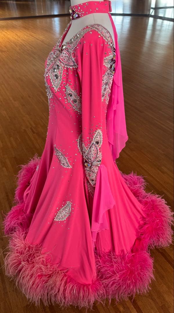 チャコット社交ダンスドレス ピンク フリルチョーカーとフロート付き 3 L日本製