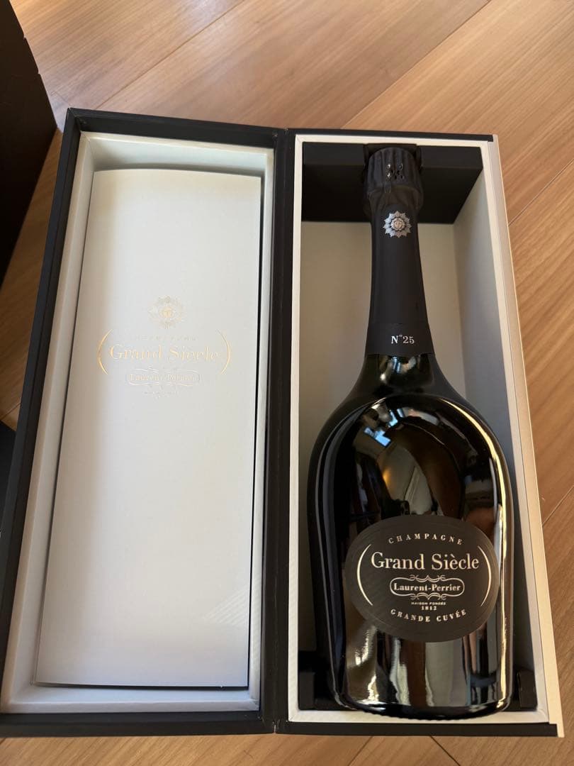 ローランペリエ　グランシエクル　シャンパン ギフトボックス付き