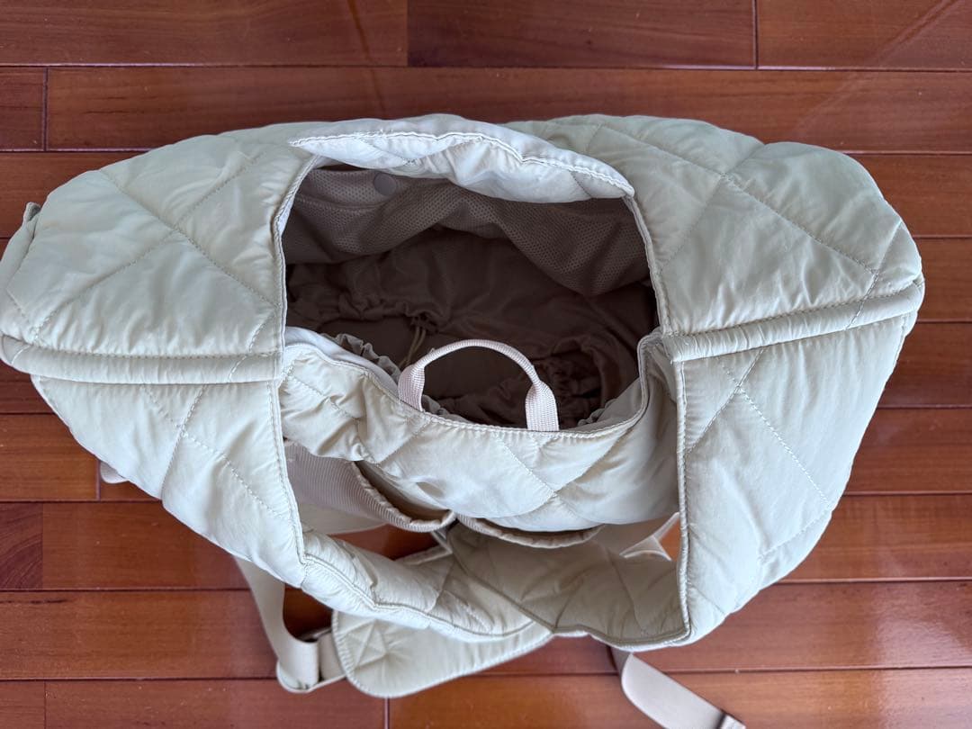 moncheri キルティングメッシュ付きフロントバッグ（犬用）