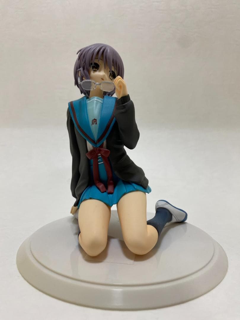 長門有希 制服Ver. 1/8スケールフィギュア