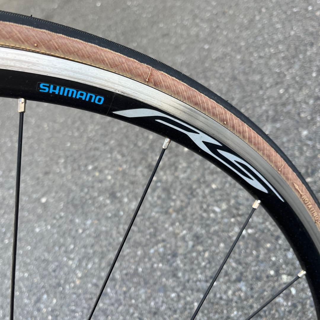 SHIMANO RS フロントホイール＋IRC チューブレスタイヤ