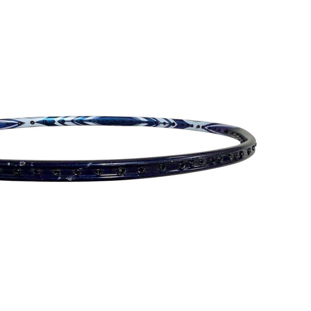 【美品】YONEX アストロクス100ZZ 3UG5 11-21