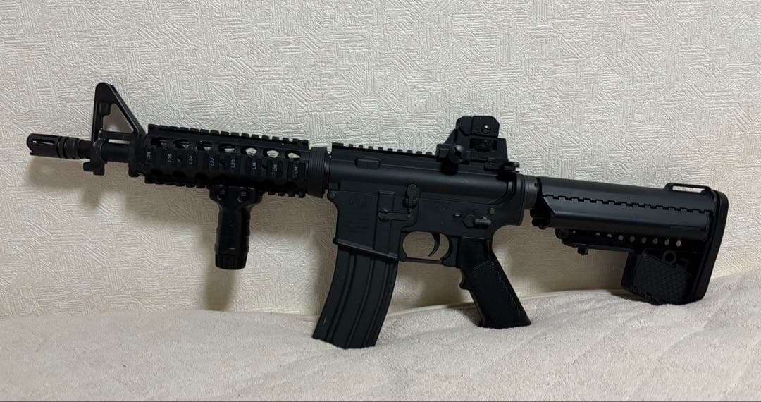 【充電器・アクセサリー付】次世代電動ガン CQB-R