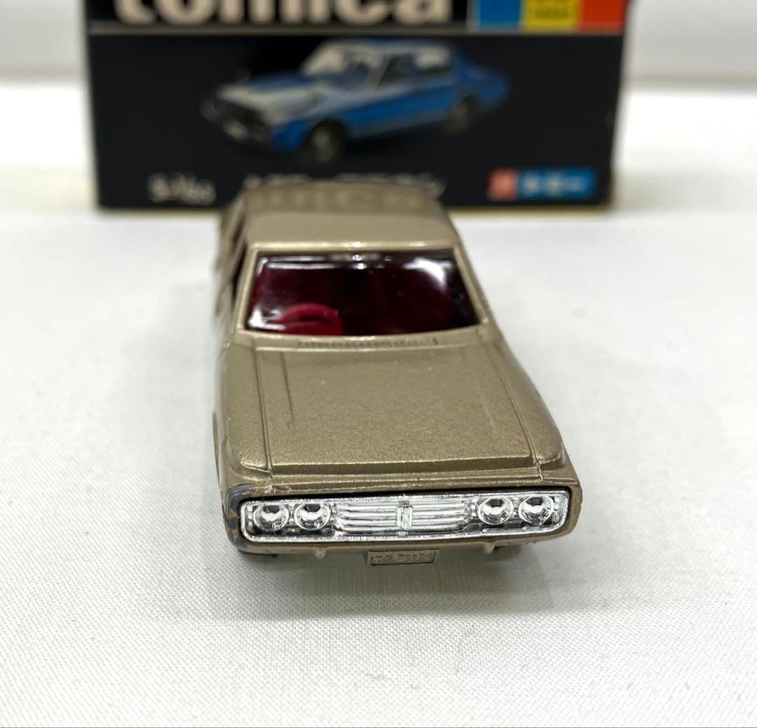 トミカ トヨタ ニュー クラウン No.32 黒箱 ゴールド