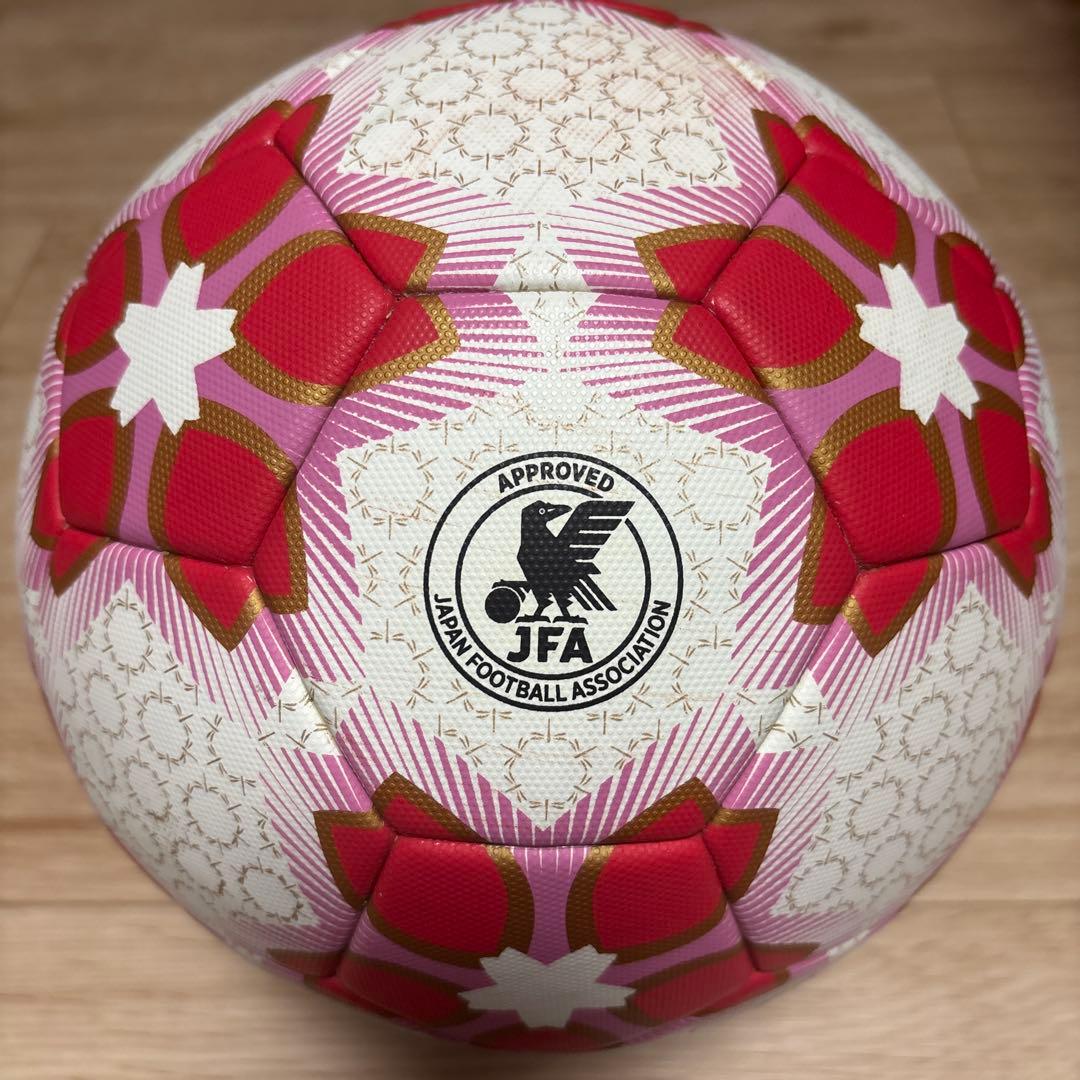 molten 皇后杯　サッカーボール