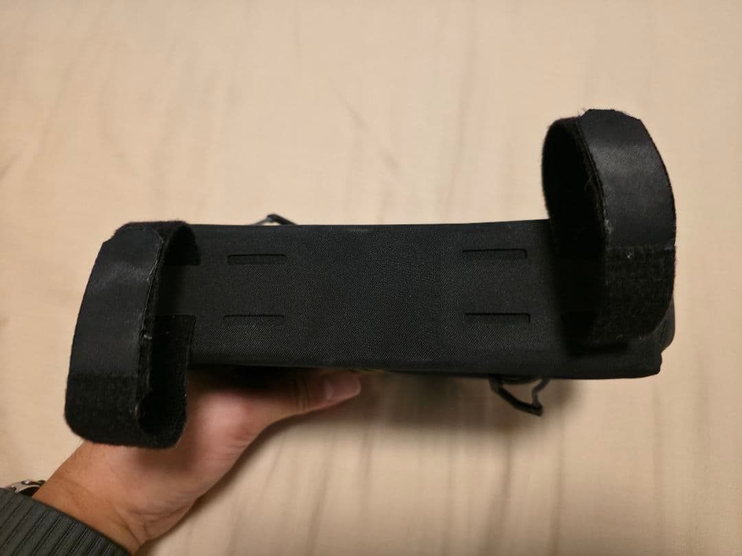 APIDURA フレームバッグ RACING FRAME PACK 1.0L