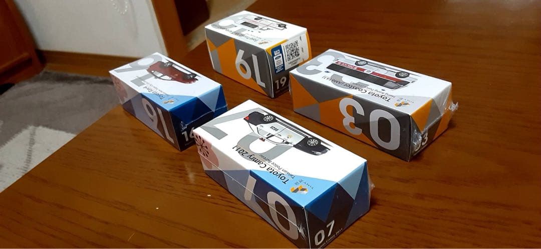 TINY タイニー　パトロールカー　消防車　救急車 1/64 4点セット