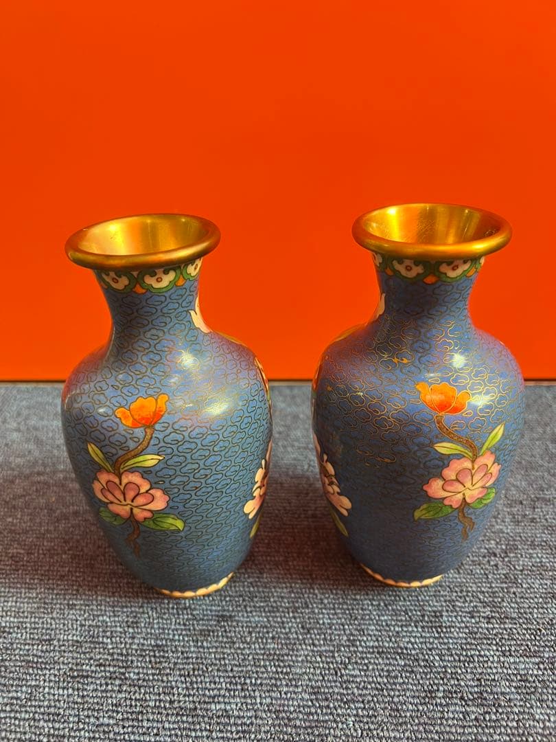 1053  中国　景泰藍　七宝　琺瑯　花瓶　2客　時代物