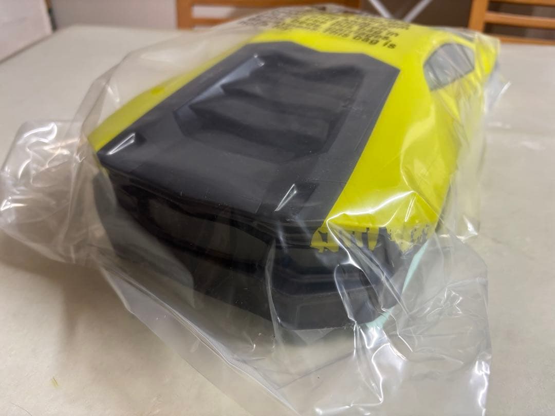 【新品！希少！】1/10RC ランボルギーニ ウラカン 塗装済みボディ！