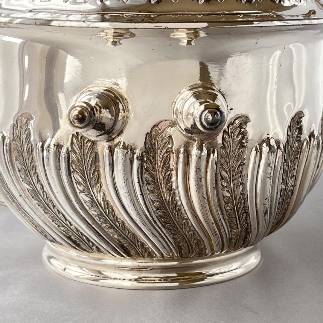 【Walker & Hall】 ビクトリアン ティーケトル バナー / スタンド