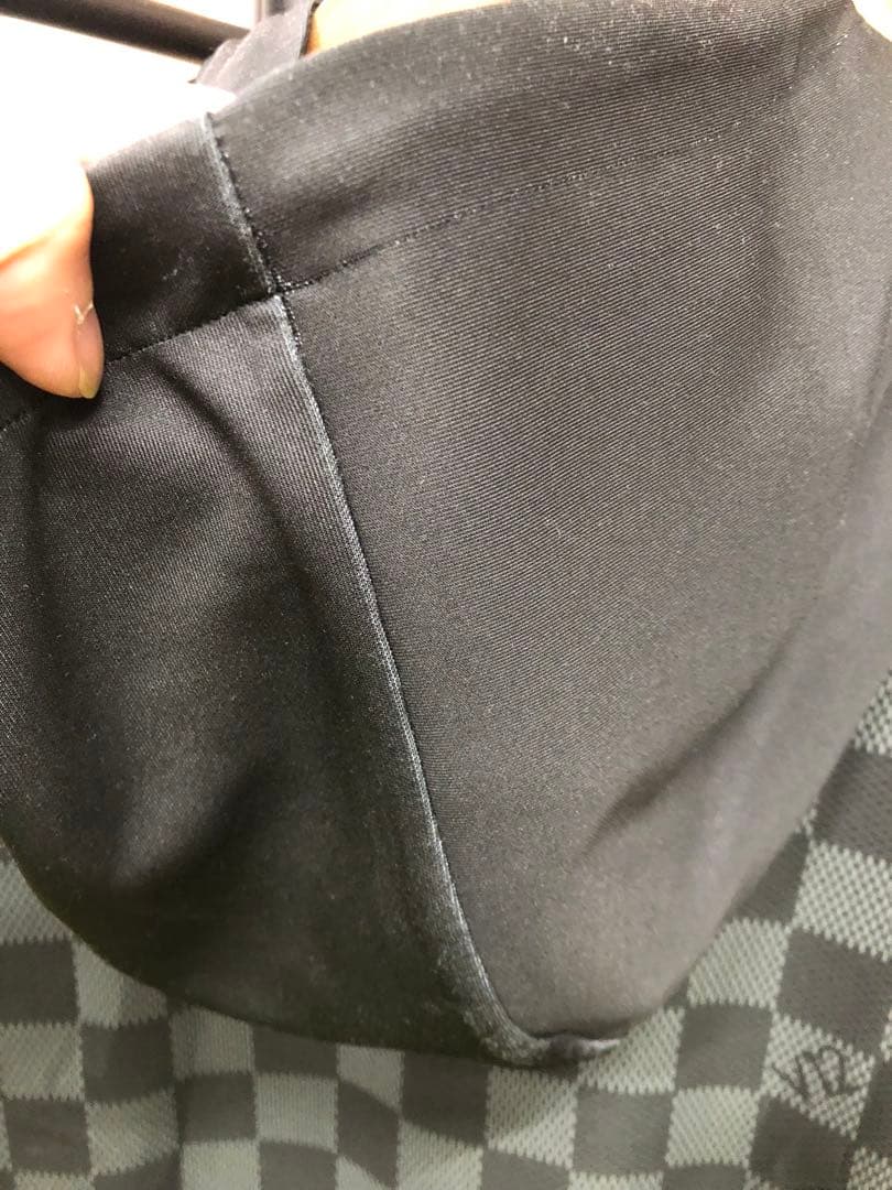 V12 レディース　パーカー　Mサイズ