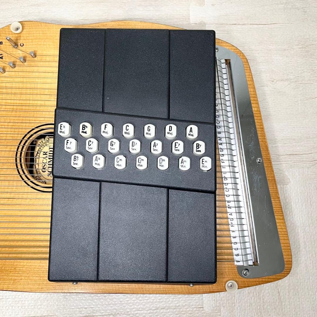 【美品】oscar schmidt 45 C/R オートハープ ケース付き