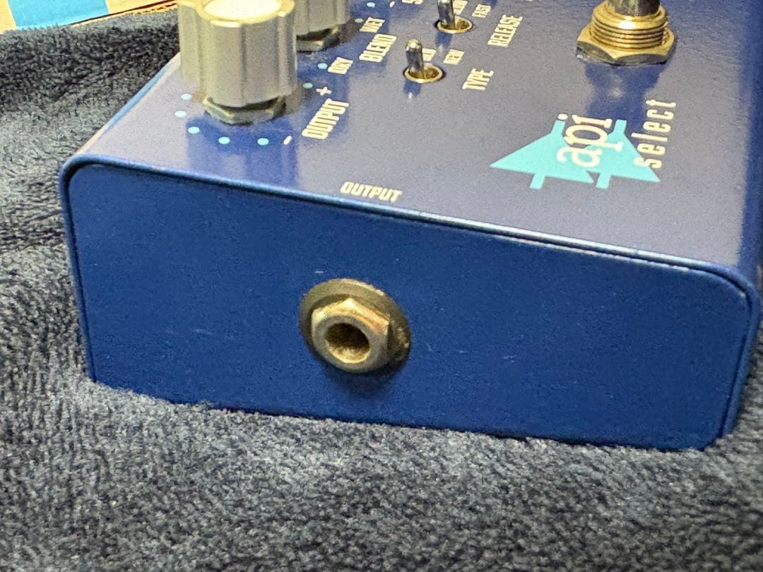 【美品 箱あり】API TranZformer CMPコンプレッサーエフェクター