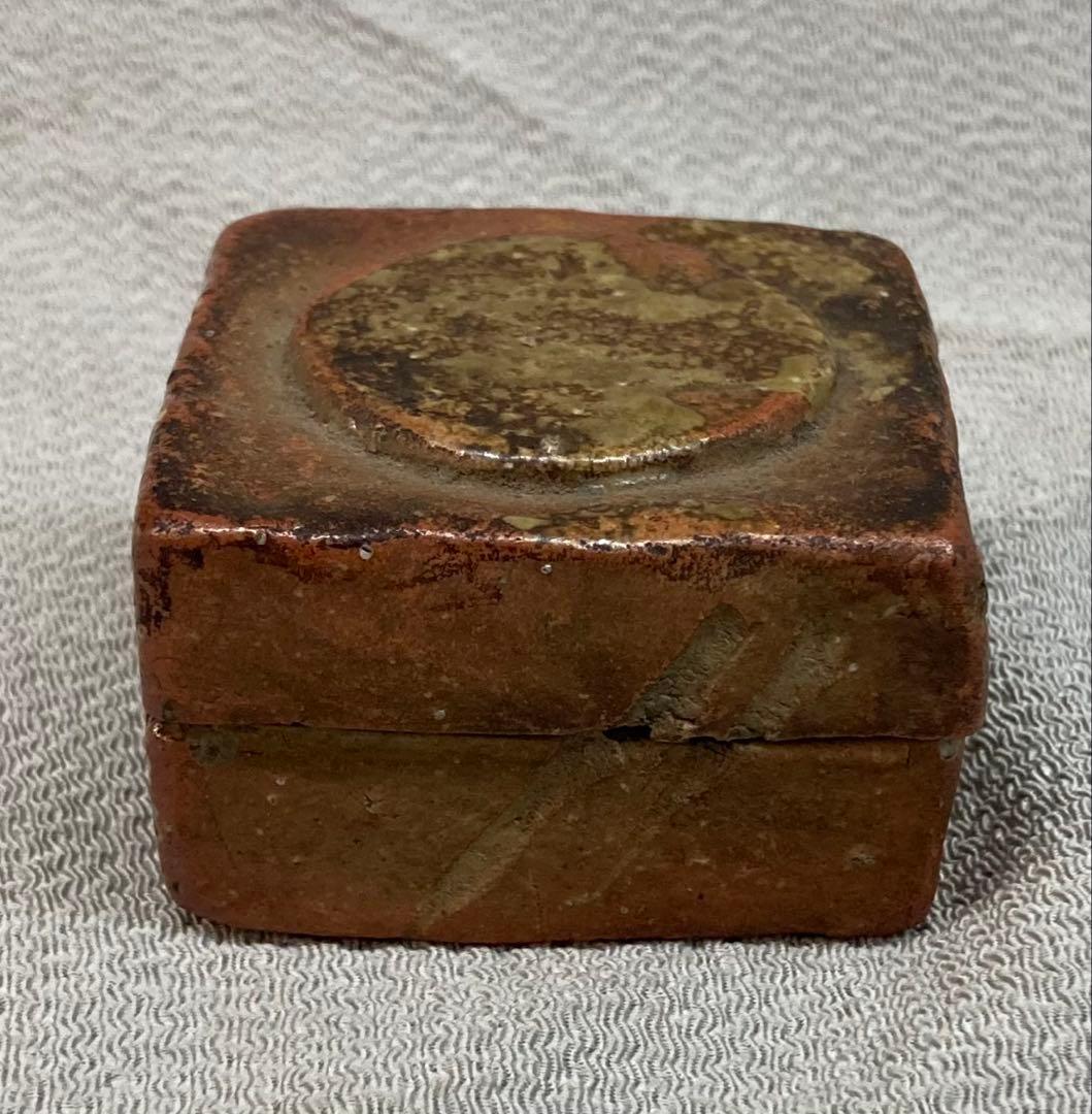 B338s 「伊賀焼 伽藍香合」前大徳誡堂叟書付古桐箱　古伊賀　香道具茶道具