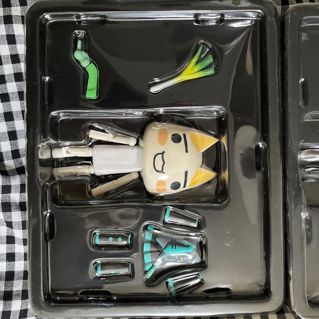 リボルテック　トロ＆クロ　初音ミクver