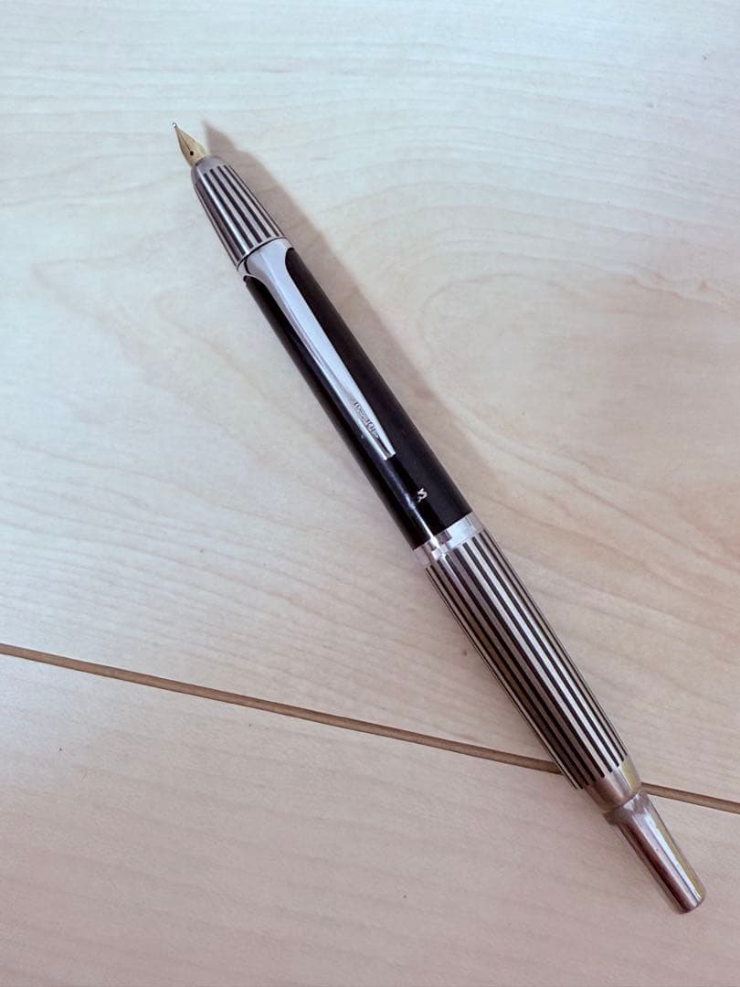 PILOT キャップレス ストライプ14K ヴィンテージ万年筆