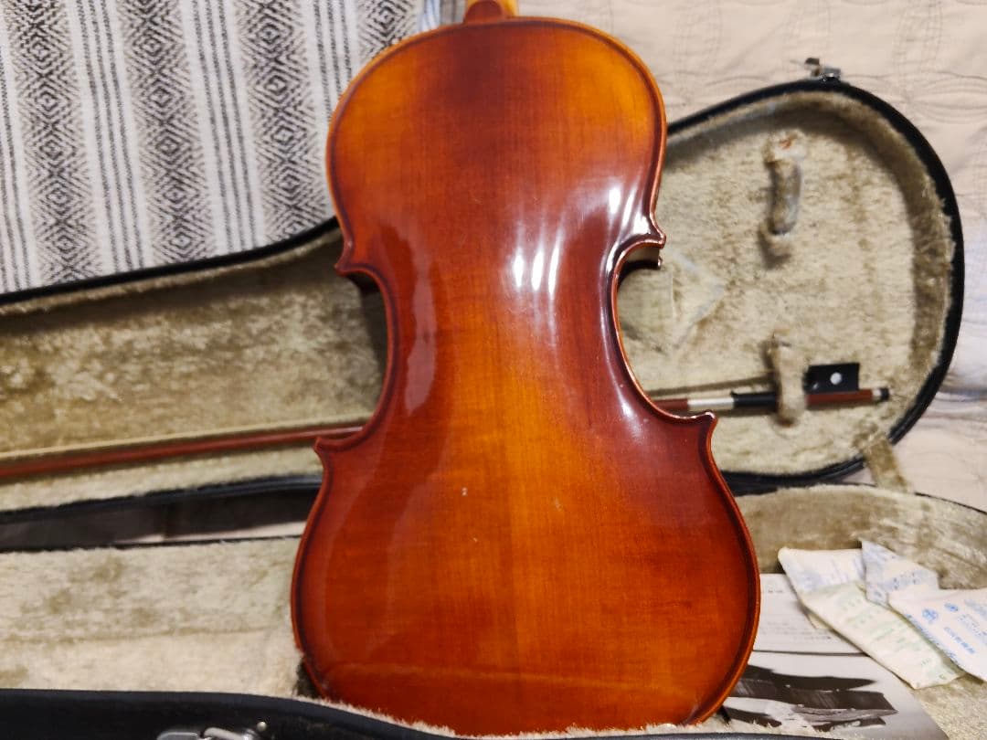 【子供用】バイオリン本体と弓セット（4/4サイズ）